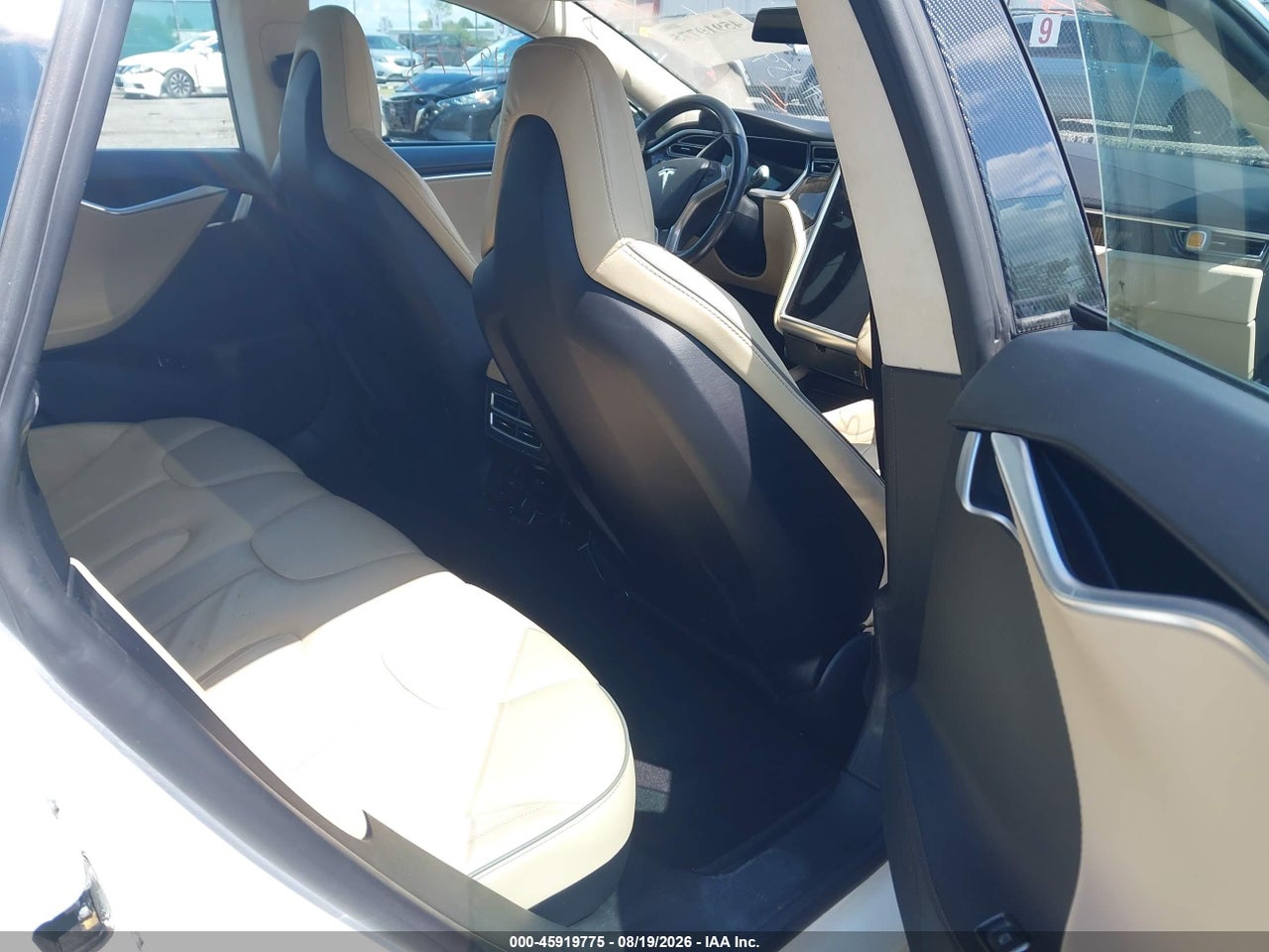 5YJSA1DP2DF****** · 2013 TESLA MODEL S PERFORMANCE · 8/11