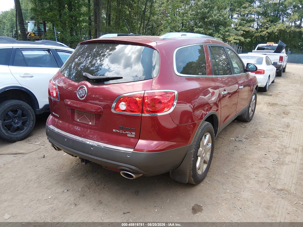 2010 BUICK ENCLAVE 2XL · 4/11