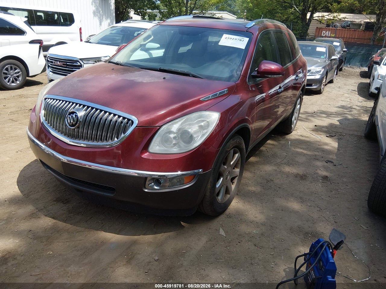2010 BUICK ENCLAVE 2XL · 2/11