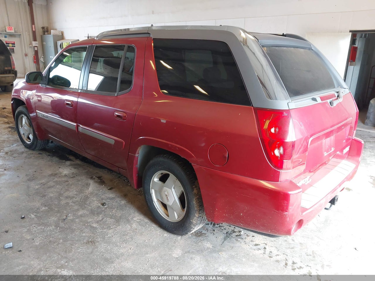 2004 GMC ENVOY XUV SLT · 3/11