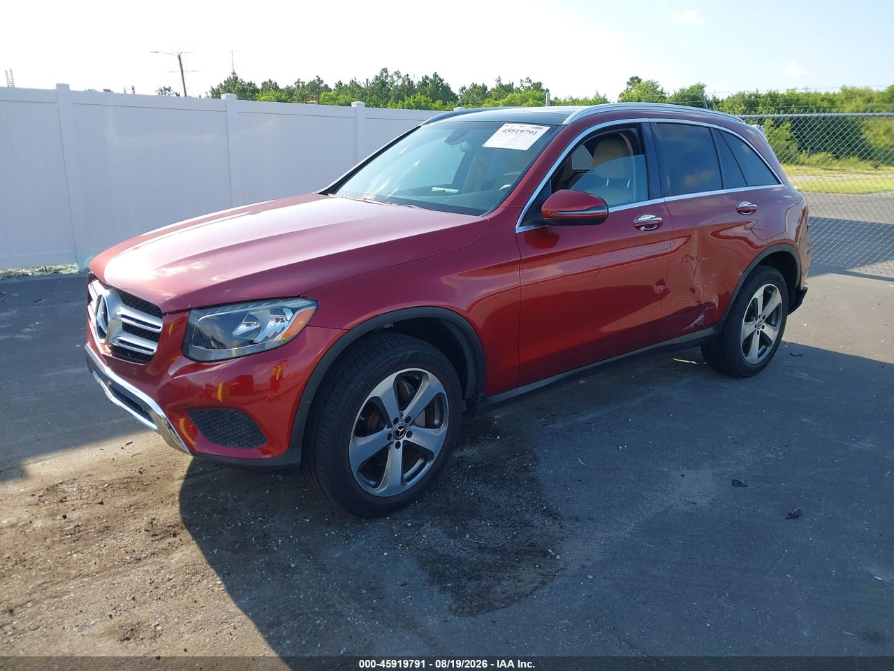 2018 MERCEDES-BENZ GLC 300 · 2/11