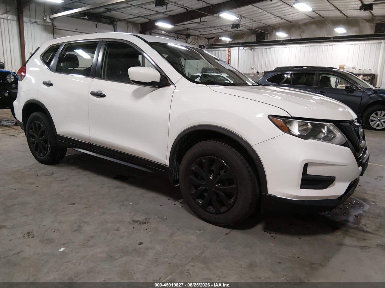 JN8AT2MV4HW****** · 2017 NISSAN ROGUE S