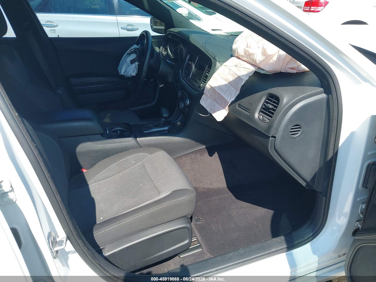 2018 DODGE CHARGER SXT RWD · 5/11