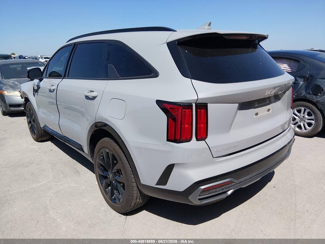 2023 KIA SORENTO SX · 3/11