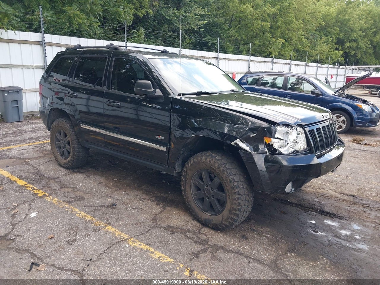 1J4PR4GK9AC****** · 2010 JEEP GRAND CHEROKEE LAREDO