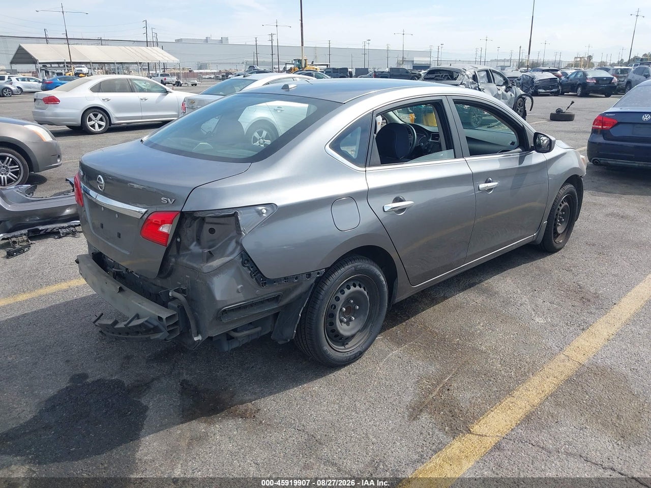 2016 NISSAN SENTRA SV · 4/11