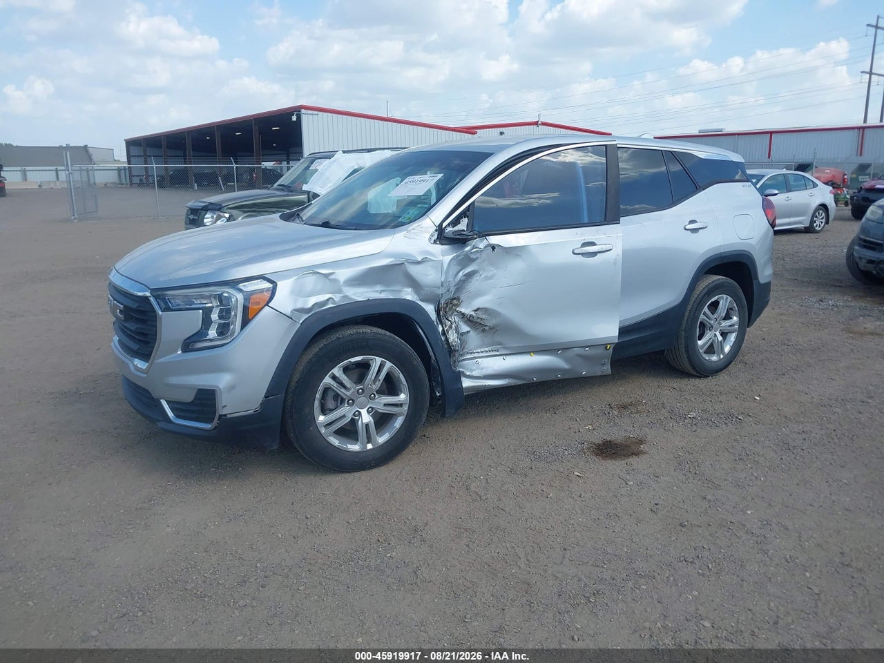 2022 GMC TERRAIN FWD SLE · 2/11