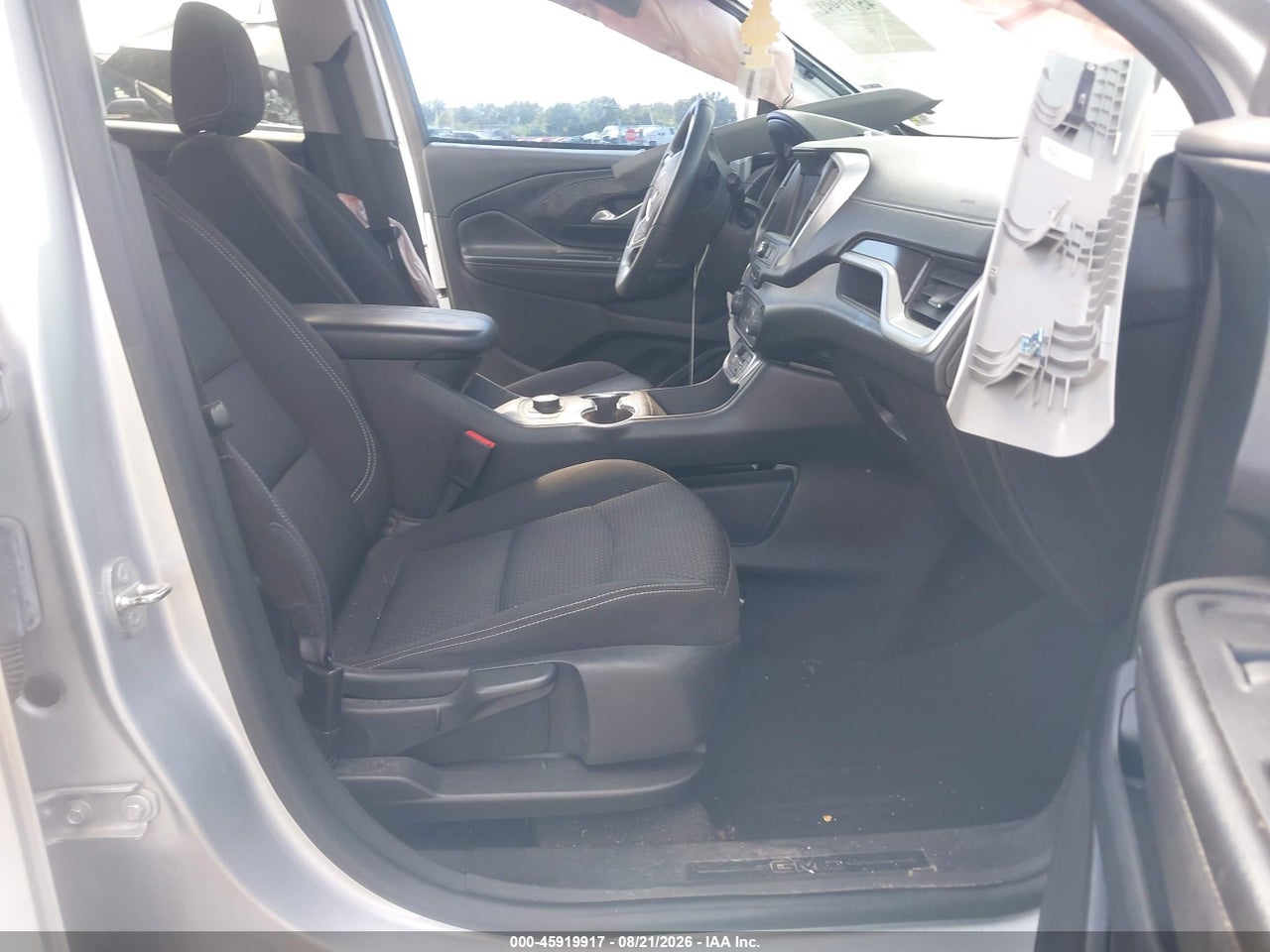 2022 GMC TERRAIN FWD SLE · 5/11