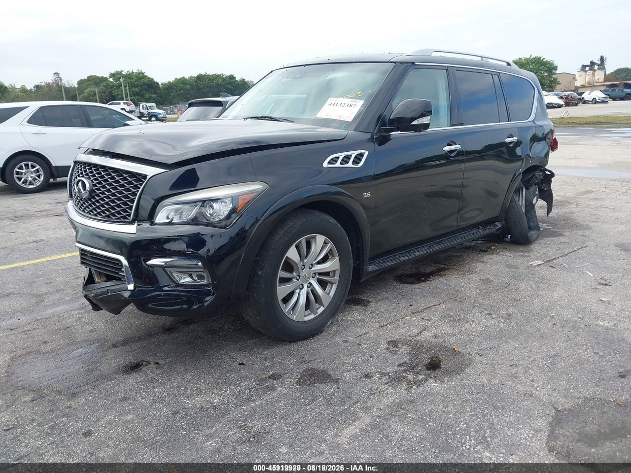 2016 INFINITI QX80 LIMITED · 2/11