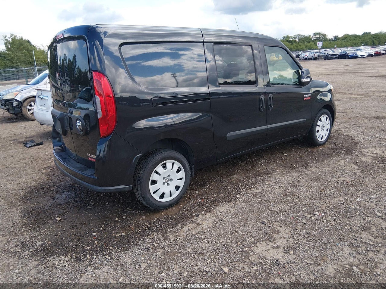 2020 RAM PROMASTER CITY SLT · 4/11