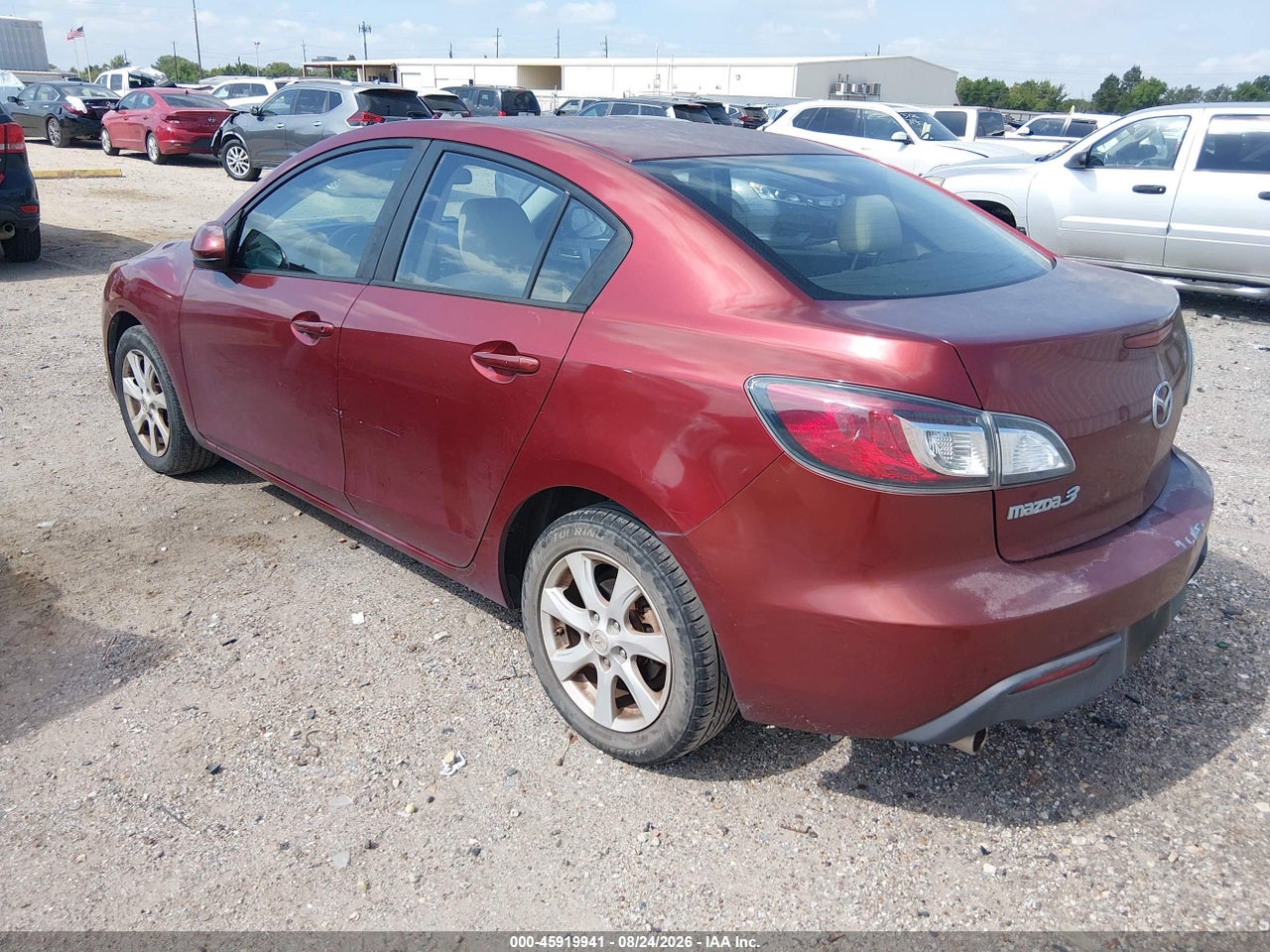 2010 MAZDA MAZDA3 I TOURING · 3/11