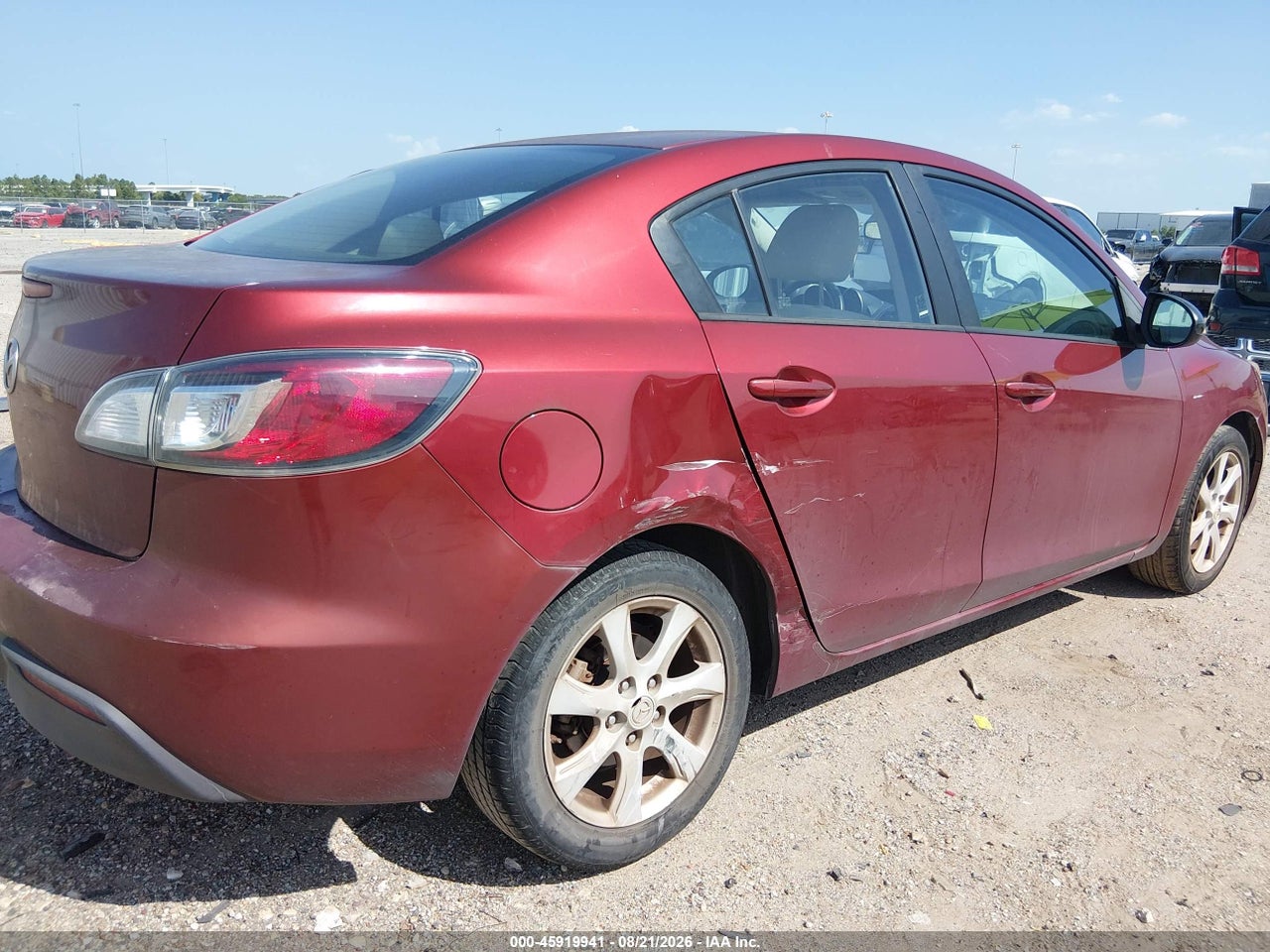 2010 MAZDA MAZDA3 I TOURING · 6/11