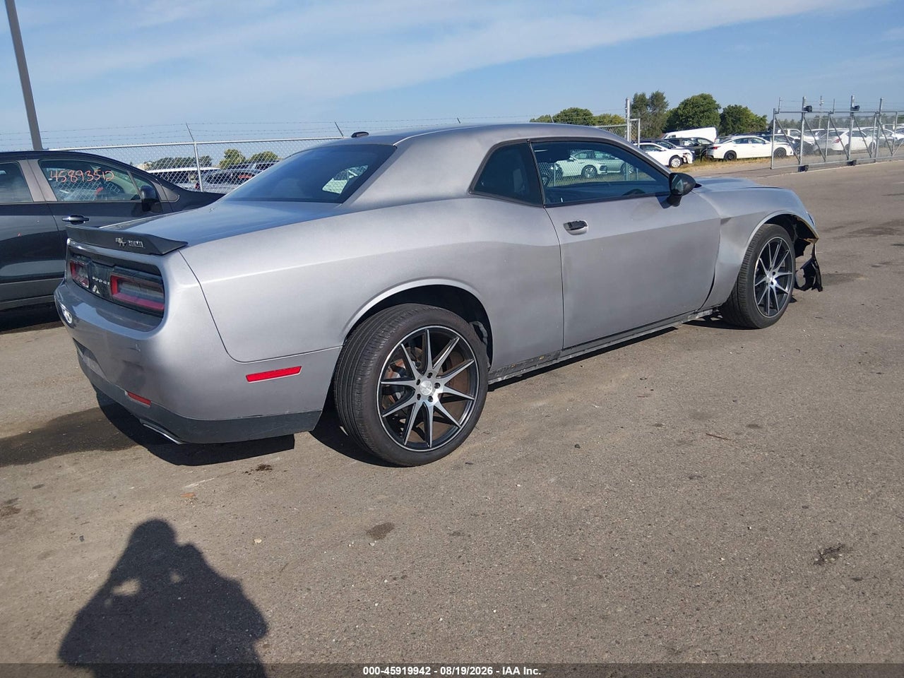 2017 DODGE CHALLENGER SXT · 4/11