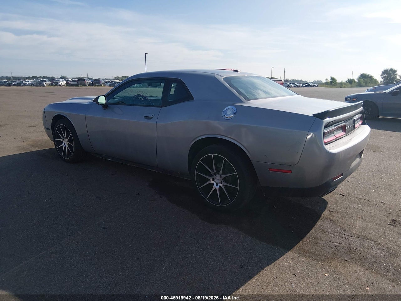 2017 DODGE CHALLENGER SXT · 3/11