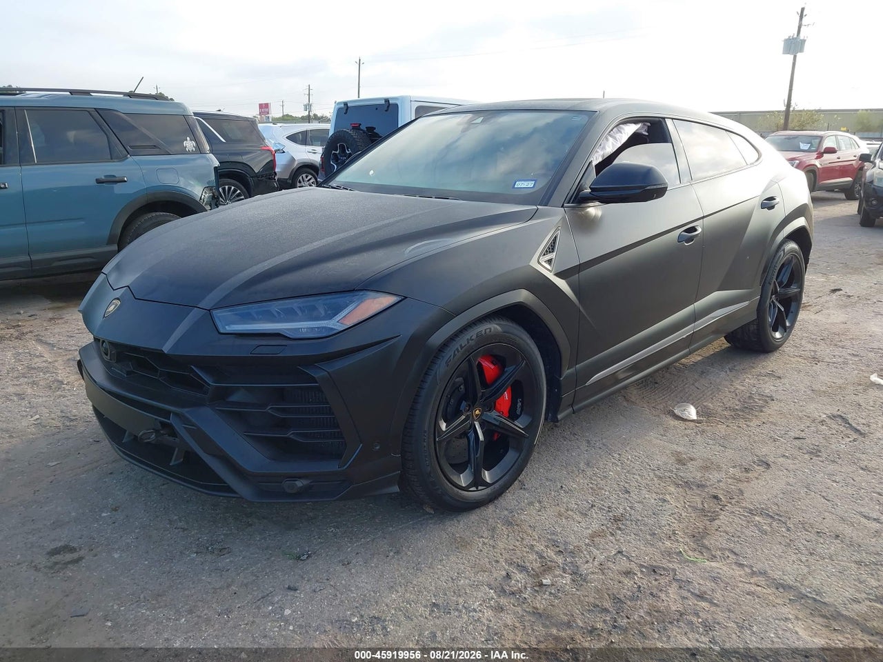 ZPBUA1ZL4KL****** · 2019 LAMBORGHINI URUS   · 2/11