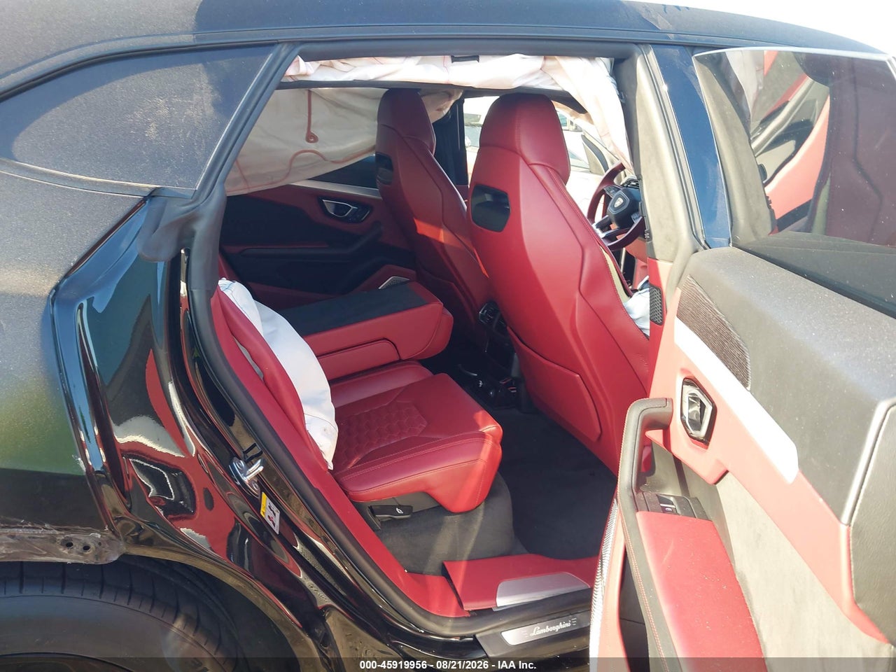 ZPBUA1ZL4KL****** · 2019 LAMBORGHINI URUS   · 8/11