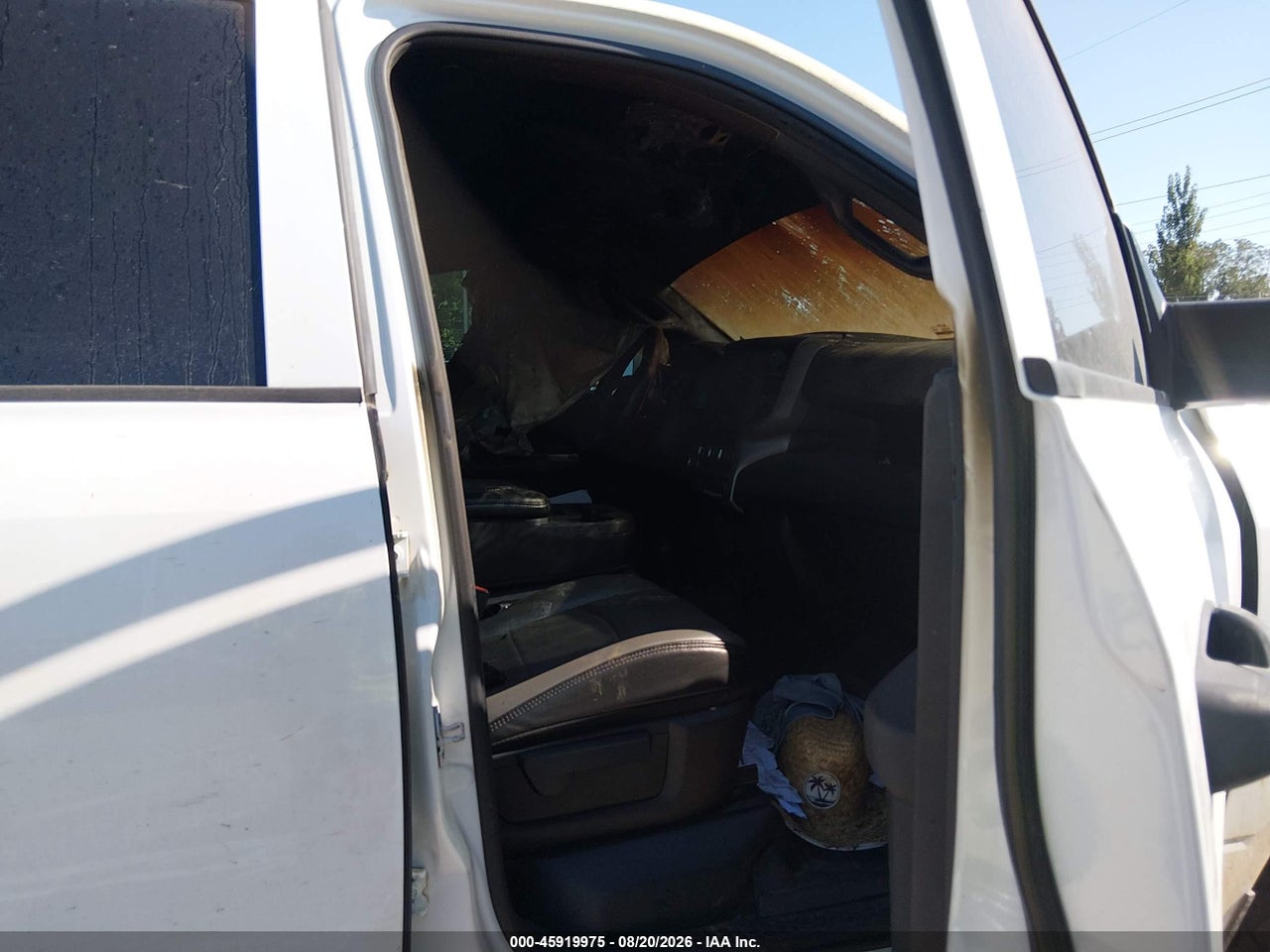 2020 RAM 2500 TRADESMAN  4X4 8' BOX · 5/11