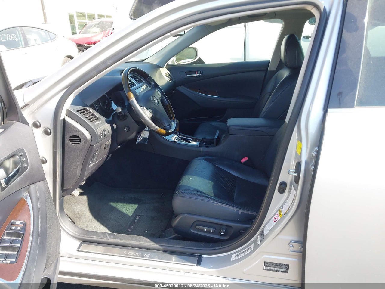 2011 LEXUS ES 350 · 5/11