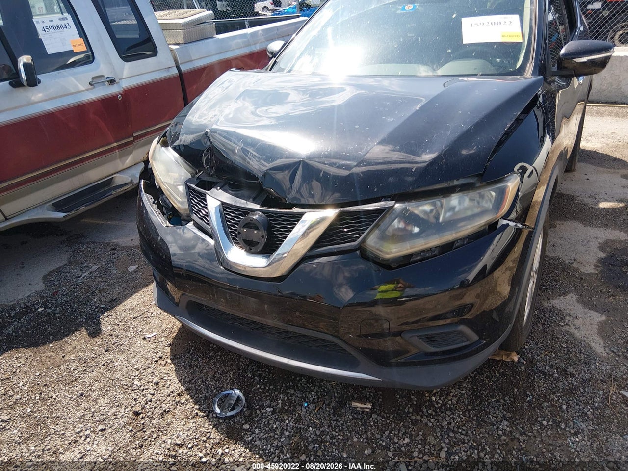 2015 NISSAN ROGUE SV · 6/10