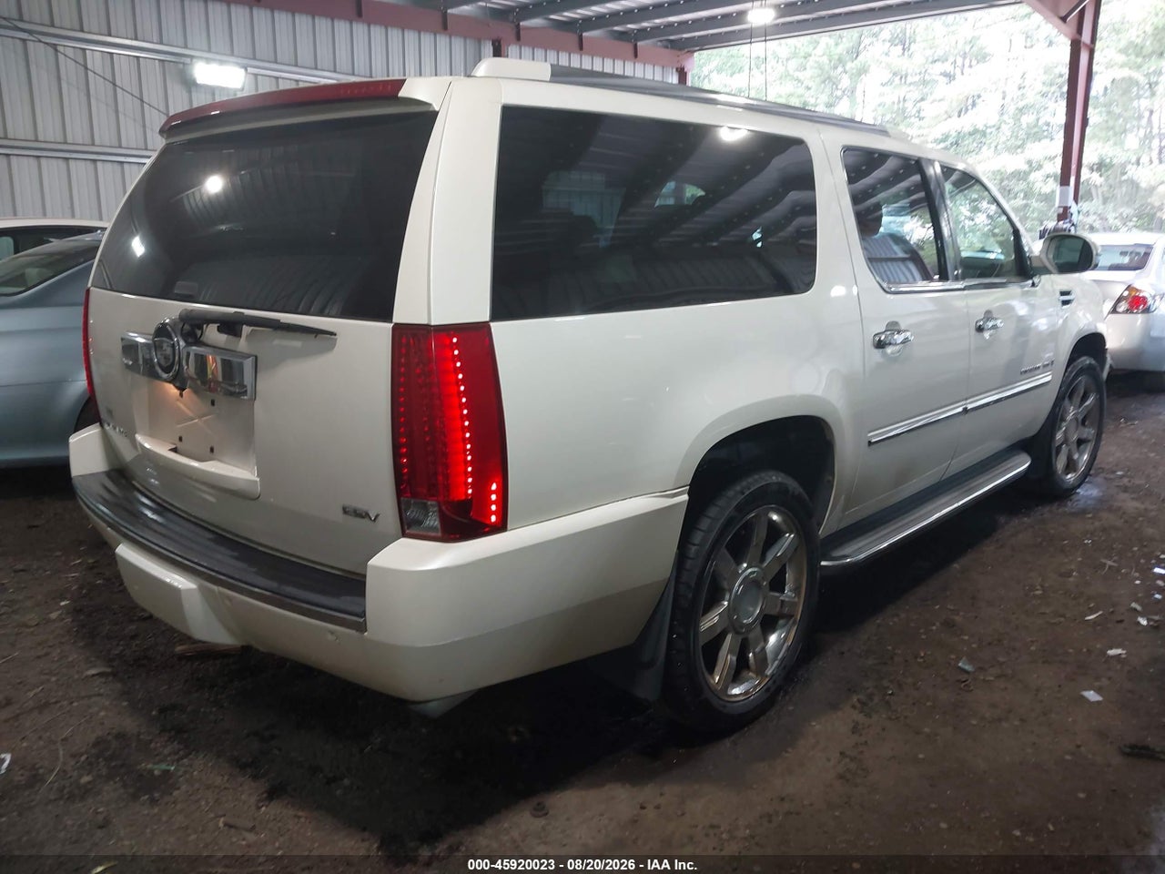 2007 CADILLAC ESCALADE ESV STANDARD · 4/11