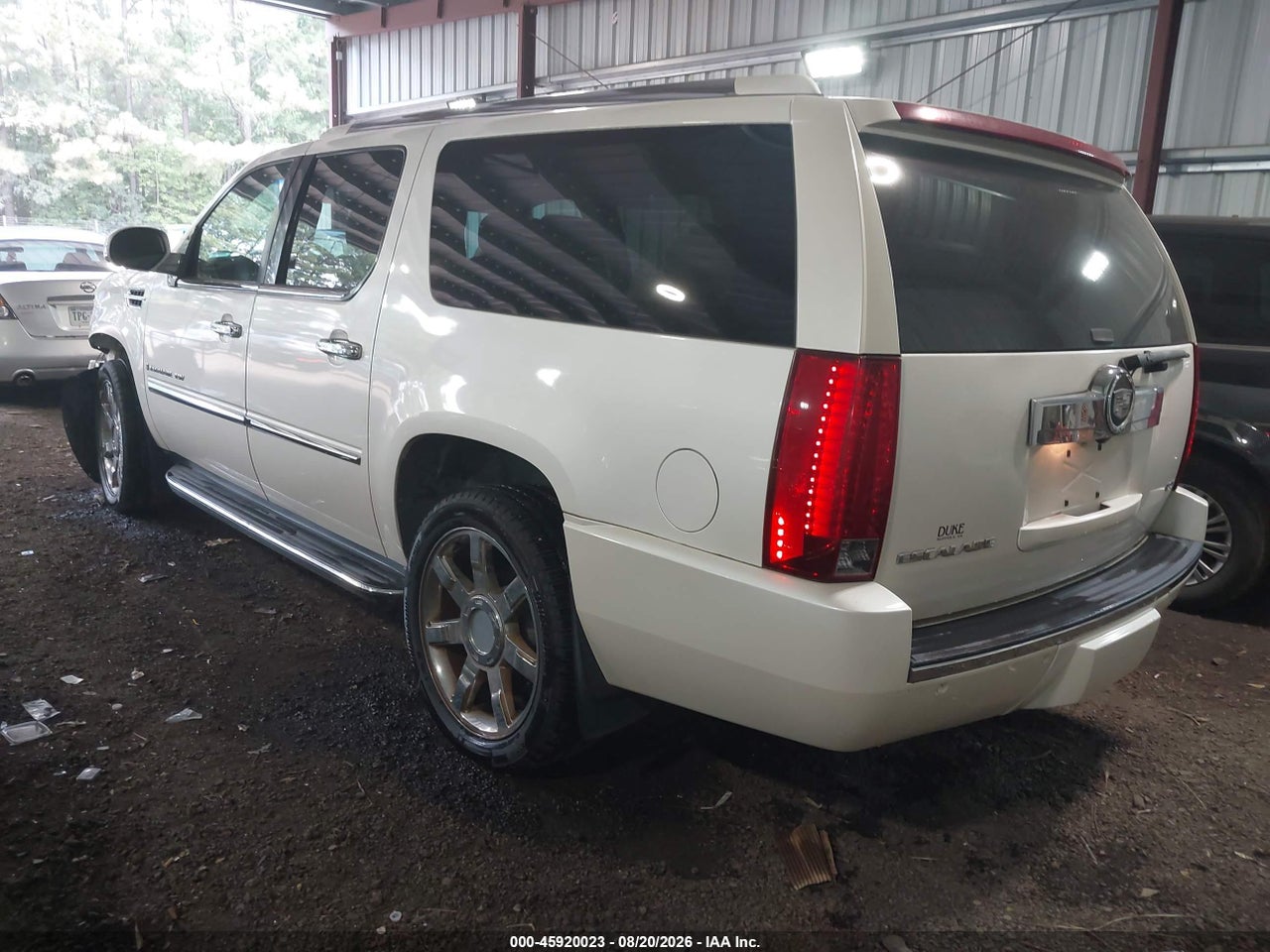 2007 CADILLAC ESCALADE ESV STANDARD · 3/11
