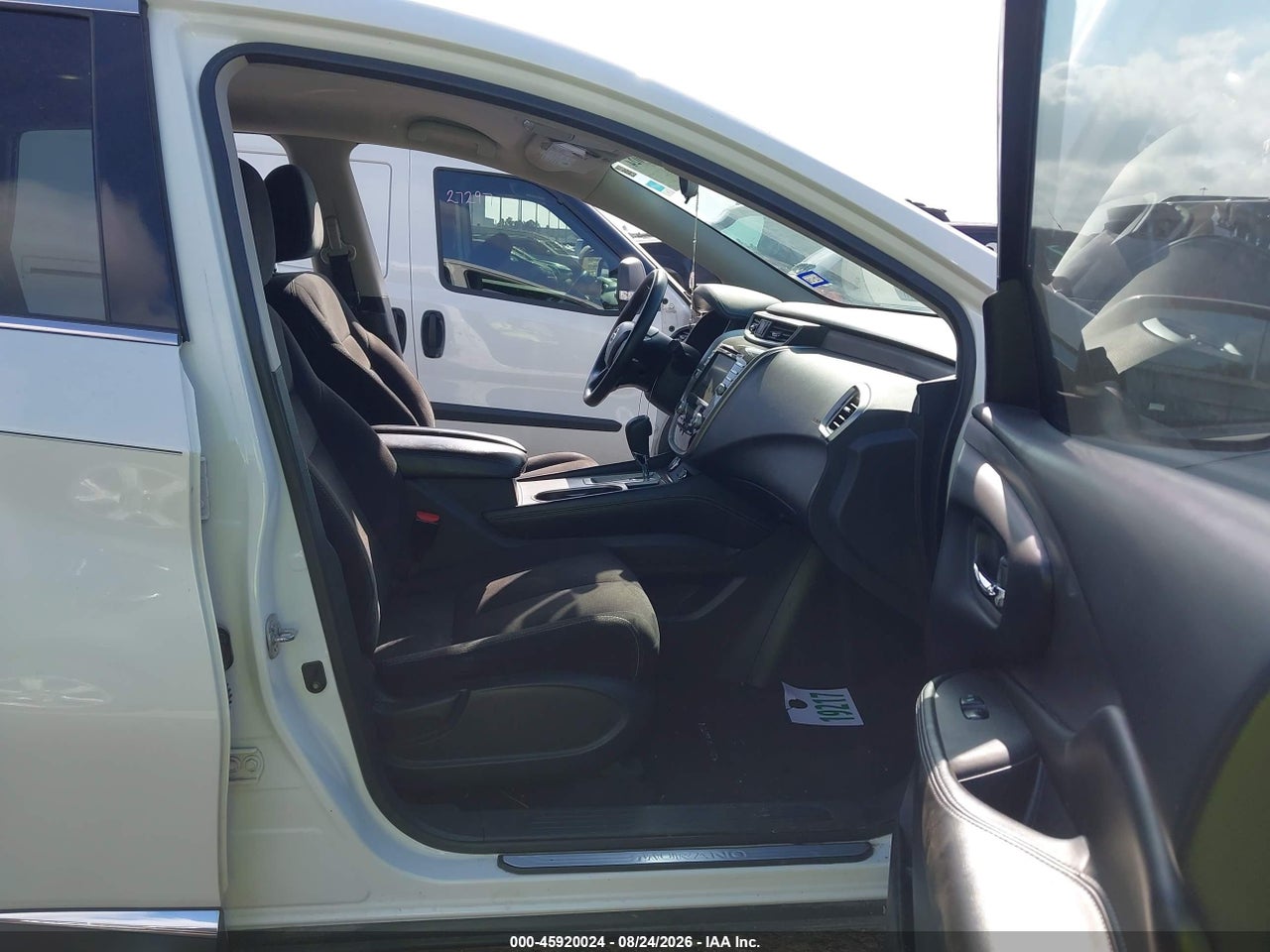 2019 NISSAN MURANO S · 5/11