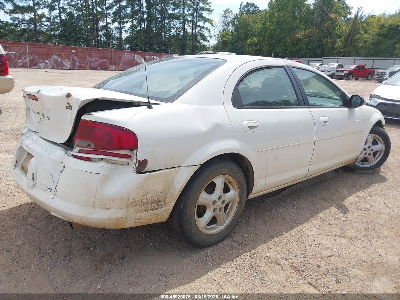 2005 DODGE STRATUS SXT · 4/10