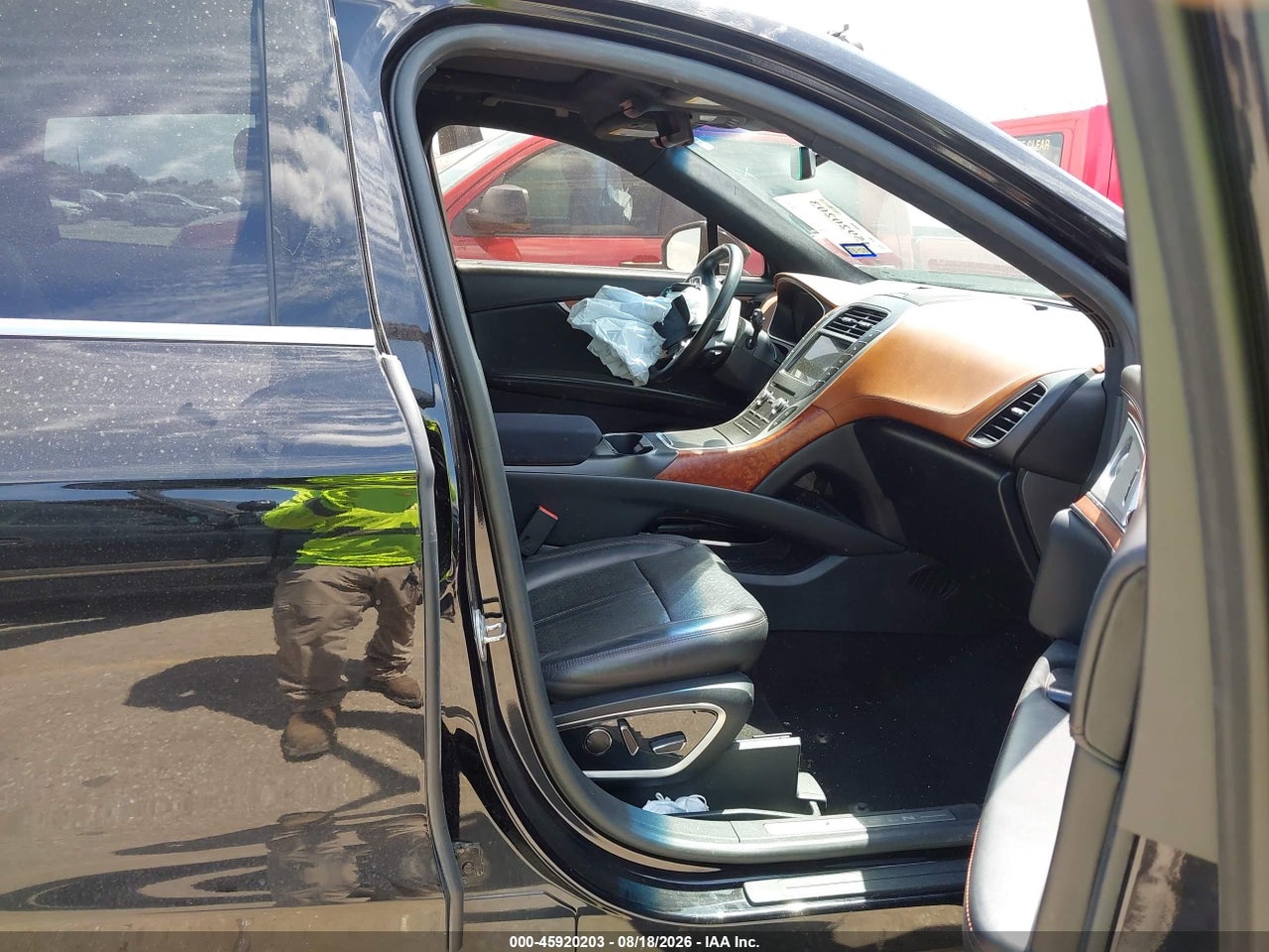 2019 LINCOLN NAUTILUS BLACK LABEL · 5/10