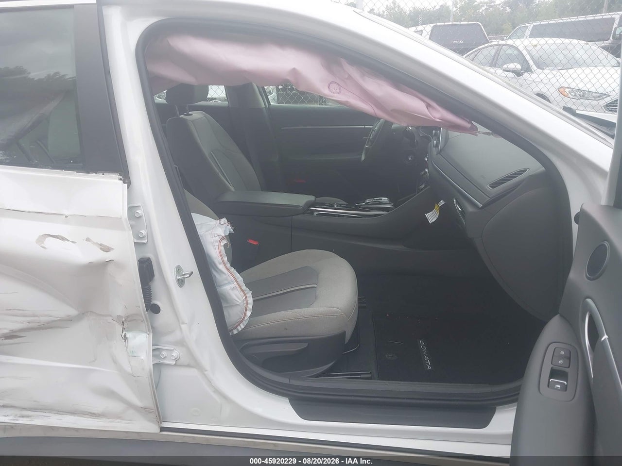 2021 HYUNDAI SONATA SE · 5/11