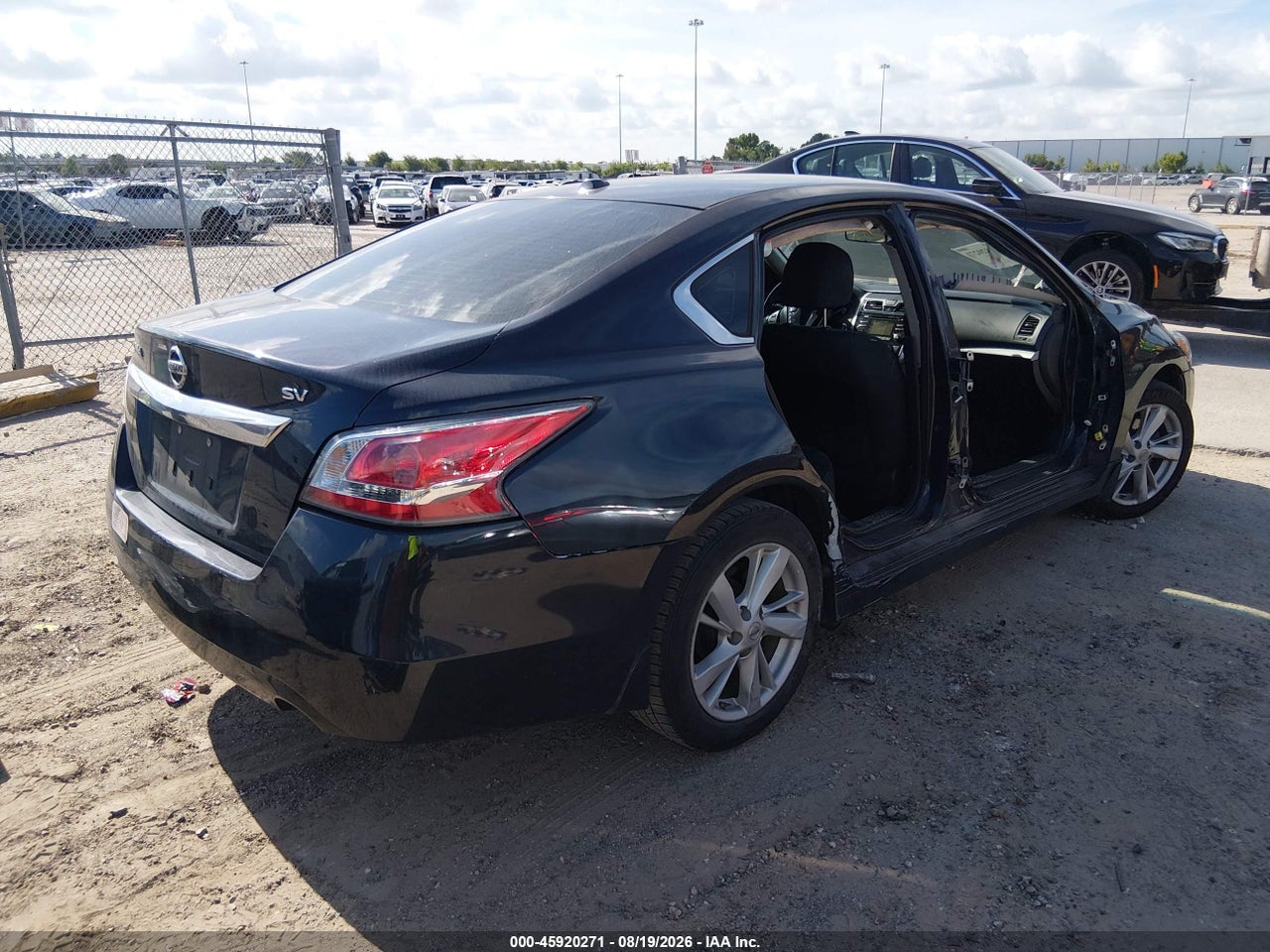 2015 NISSAN ALTIMA 2.5 SV · 4/11