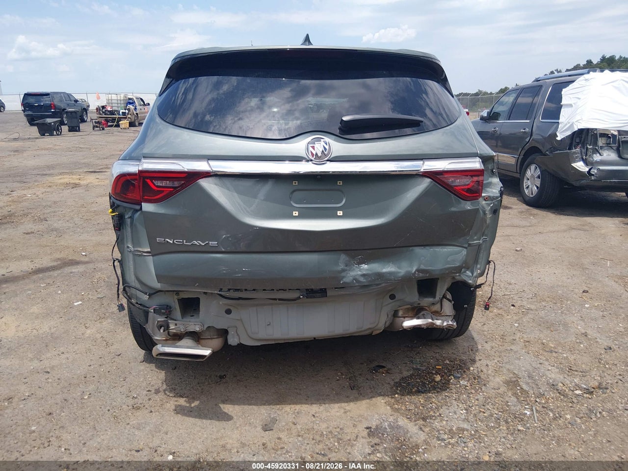 2023 BUICK ENCLAVE ESSENCE FWD · 6/11