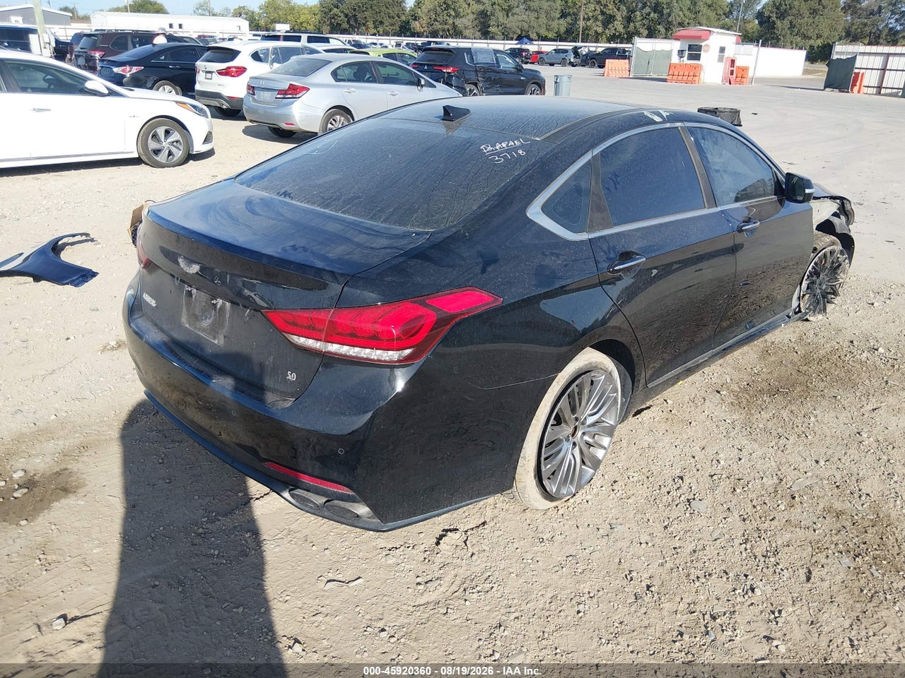2015 HYUNDAI GENESIS 5.0 · 4/11