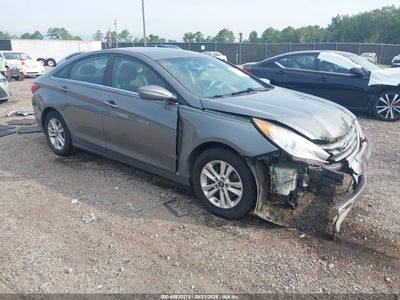 5NPEB4AC6DH****** · 2013 HYUNDAI SONATA GLS