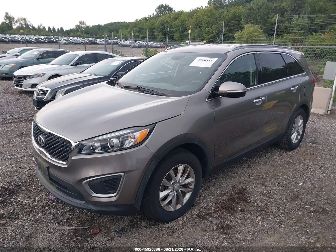 2016 KIA SORENTO 2.4L LX · 2/11