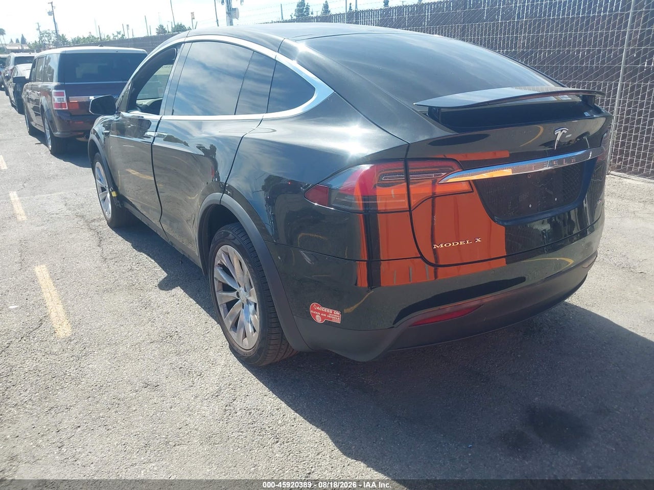 2016 TESLA MODEL X 60D/70D/75D/90D · 3/11