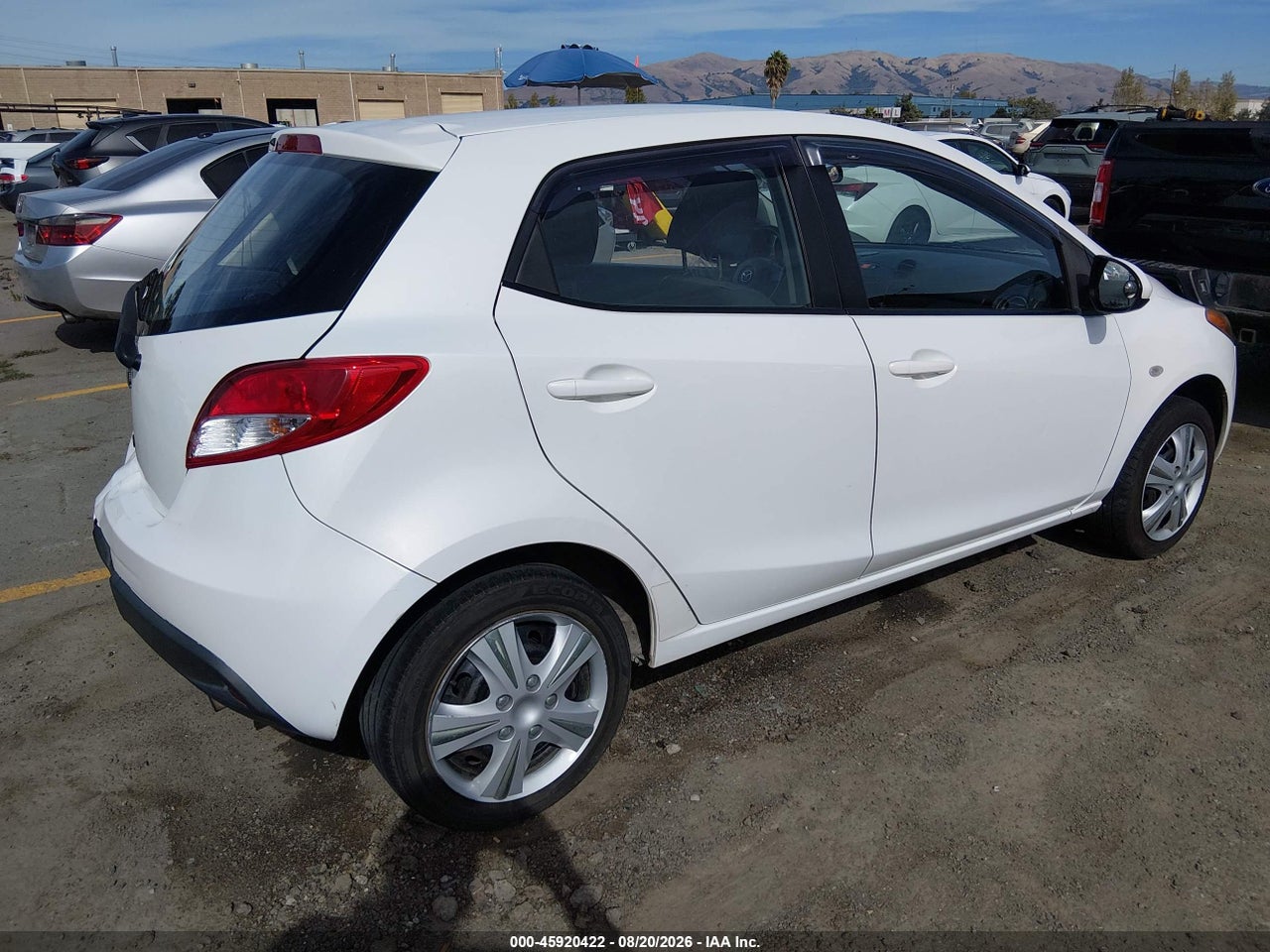 2013 MAZDA MAZDA2 SPORT · 4/11