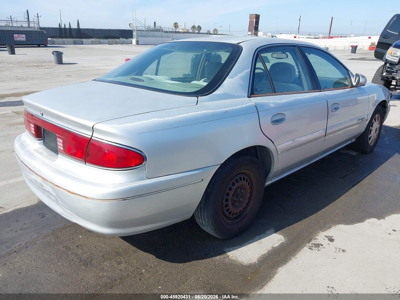 2000 BUICK CENTURY CUSTOM · 4/11