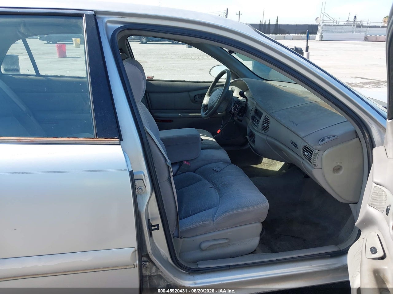 2000 BUICK CENTURY CUSTOM · 5/11