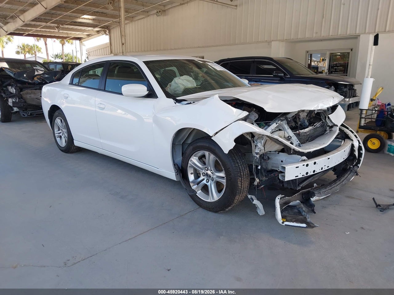 2C3CDXBG9NH****** · 2022 DODGE CHARGER SXT RWD