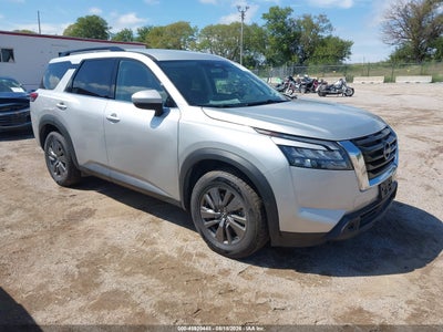 2024 NISSAN PATHFINDER SV 4WD