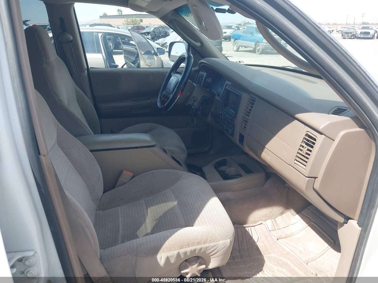 2002 DODGE DURANGO SLT · 5/10