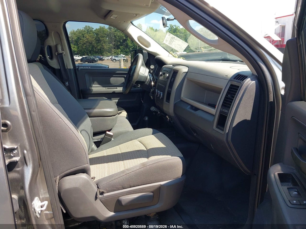 2010 DODGE RAM 2500 ST · 5/11