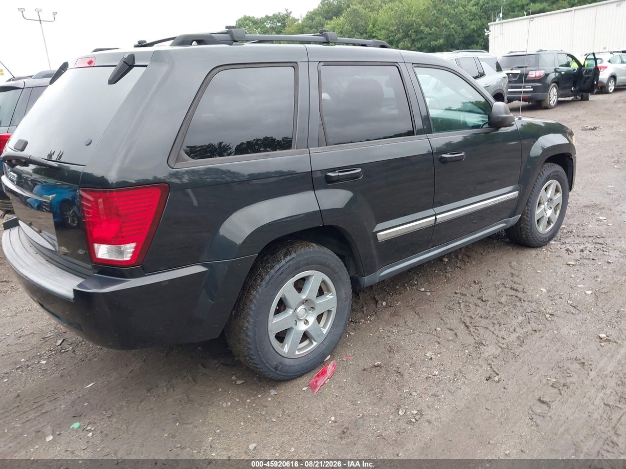 2010 JEEP GRAND CHEROKEE LAREDO · 4/11