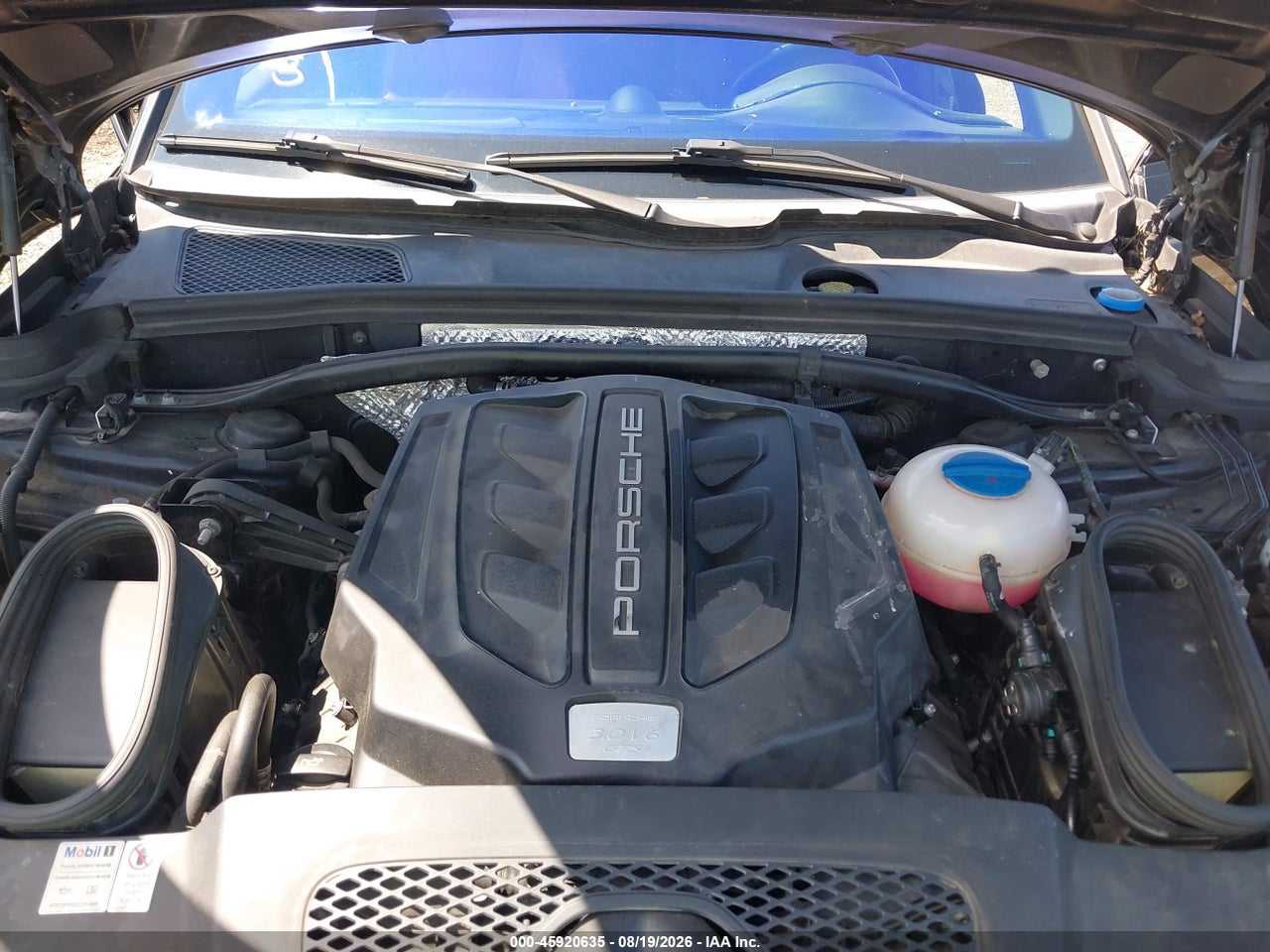 WP1AG2A50JL****** · 2018 PORSCHE MACAN GTS · 10/11