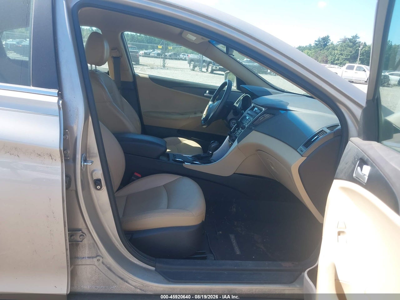 2011 HYUNDAI SONATA GLS · 5/11