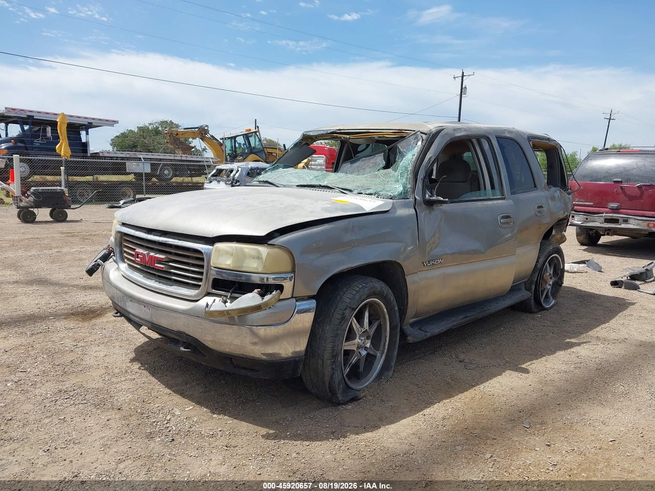 2001 GMC YUKON SLE · 2/10
