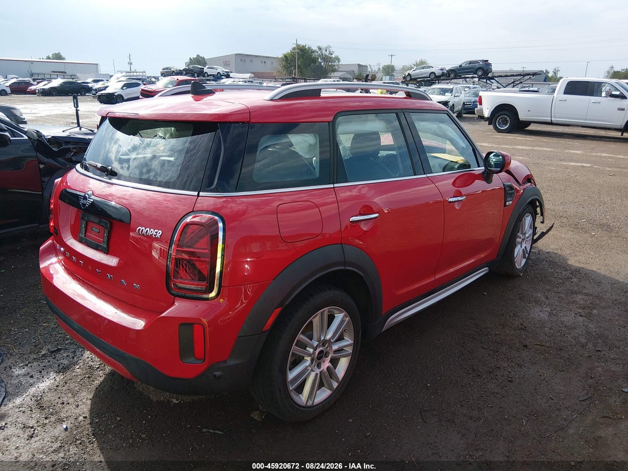 2022 MINI COUNTRYMAN COOPER · 4/10