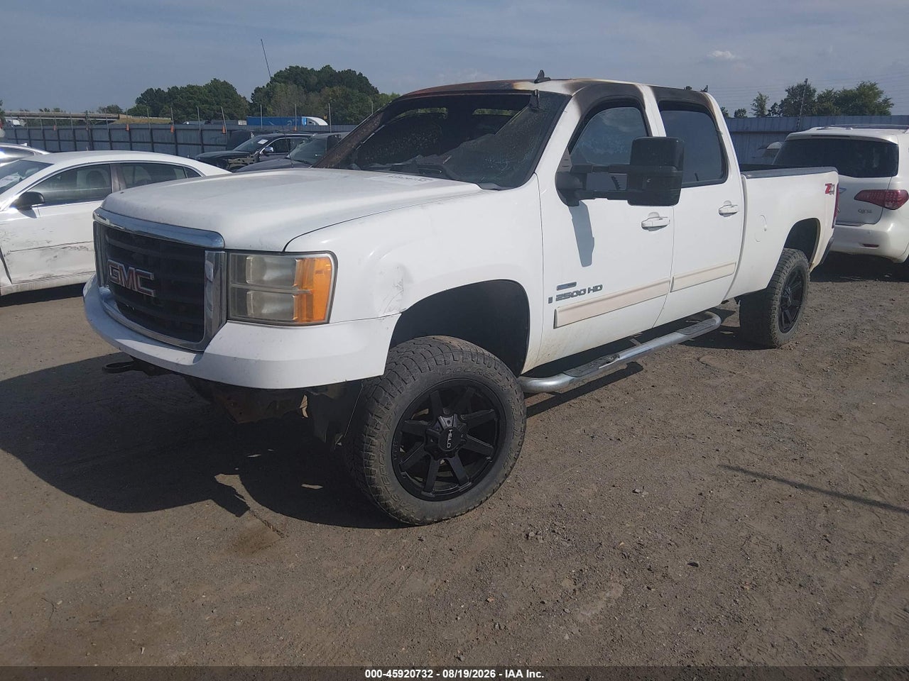 2008 GMC SIERRA 2500HD SLT · 2/11
