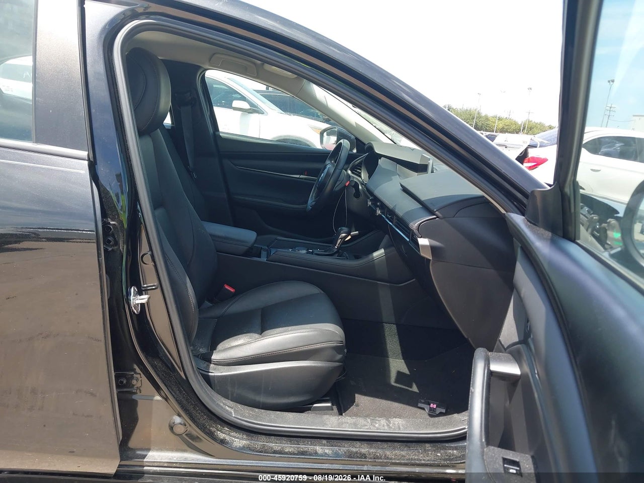 2022 MAZDA MAZDA3 SELECT · 5/11