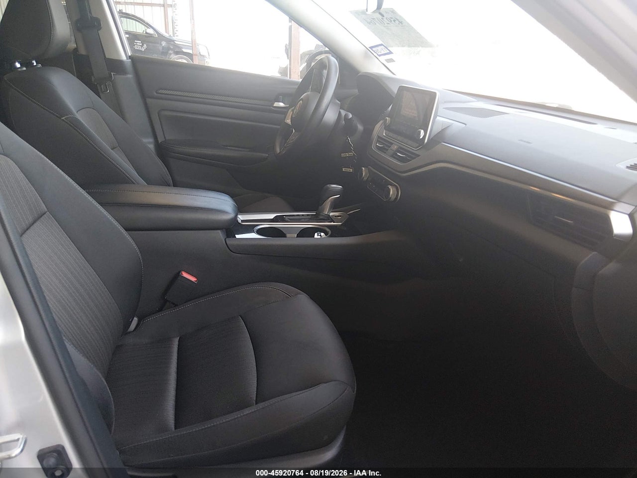 2024 NISSAN ALTIMA SV FWD · 5/11